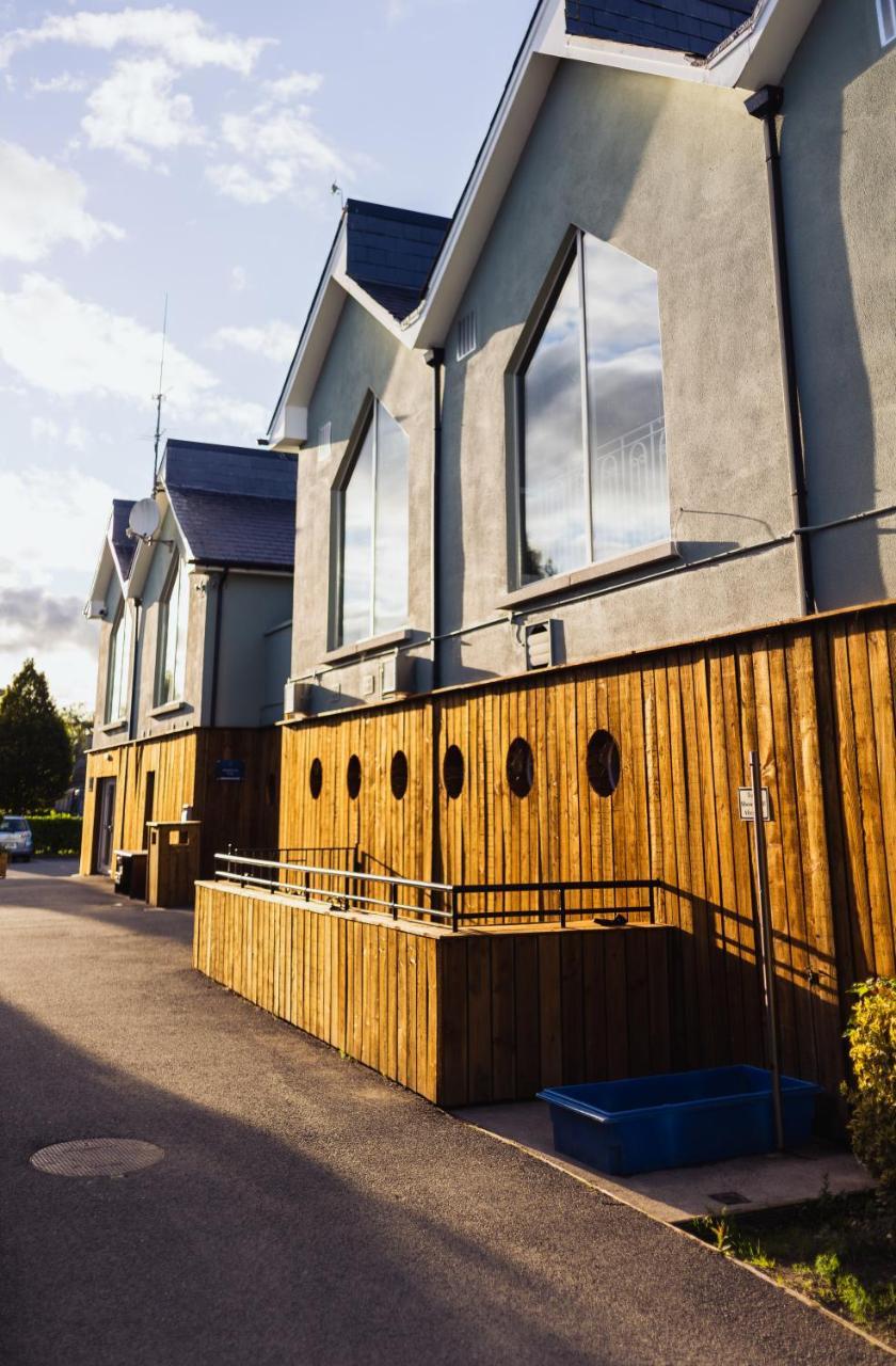 The Avon Hotel Blessington Exterior photo